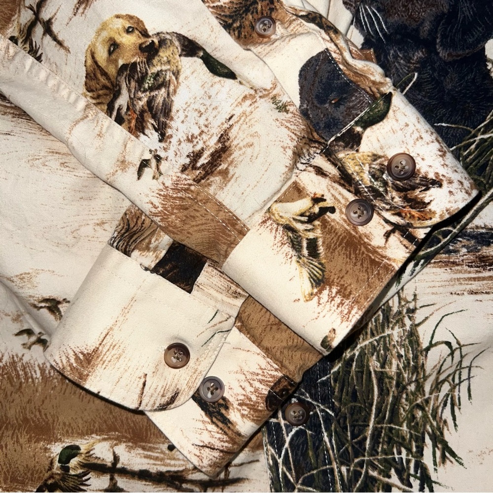 North River Men's Hunting-Themed Cotton Button Down - Brown & Tan Size Medium - Picture 7 of 8